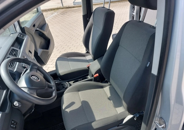 Volkswagen Caddy cena 59999 przebieg: 111000, rok produkcji 2020 z Suchań małe 301